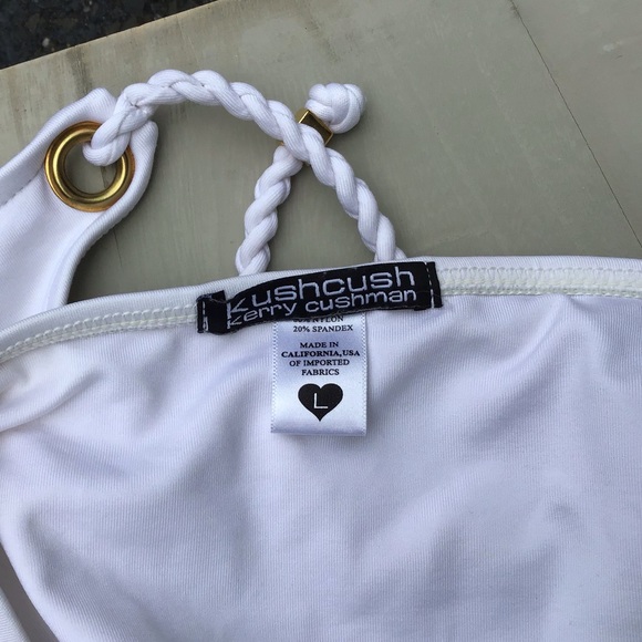 White bikini 2 tops: Butterfly jewel and button - Picture 14 of 16